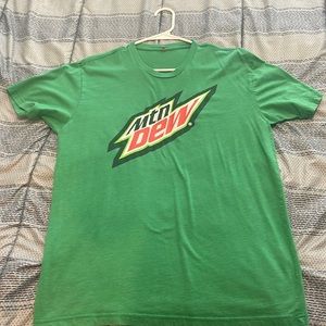 Vintage -Mountain Dew Large Tshirt --- great for the MTN DEW lovers,